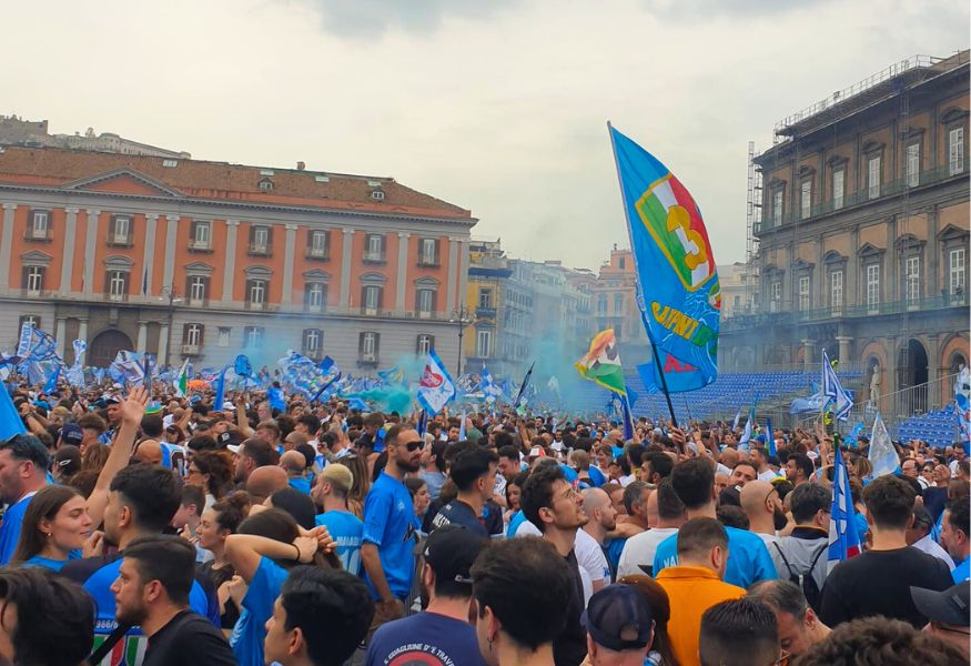 Napoli-Cagliari, tre maxischermi per vedere la partita scudetto in piazza: ecco dove