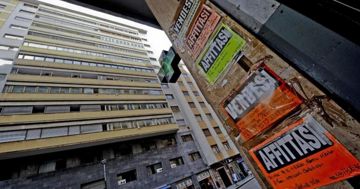 Caro affitti per studenti, aumenti di 150 euro al mese. Milano record: 732 euro per una stanza