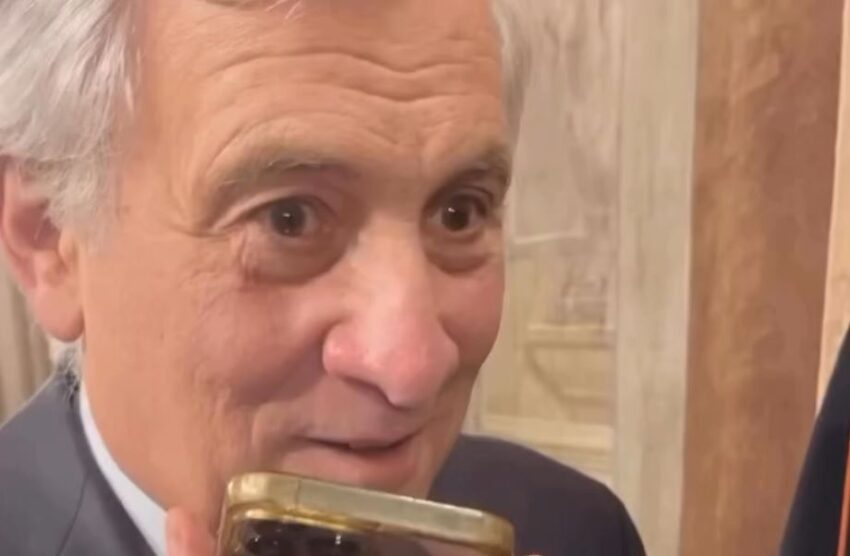 Tajani all’ambasciatrice italiana in fuga dall’Iran: "oggi come sono stati i bombardamenti?" - Grandeinganno